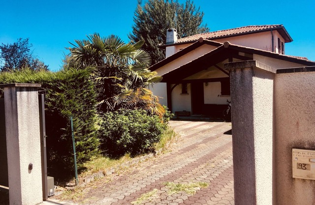 House of 130 m² in private subdivision near ocean, airport and golf