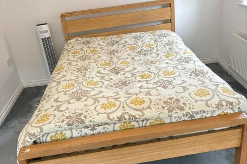 House - Sleeps 5 Private Parking & Pets Allowed