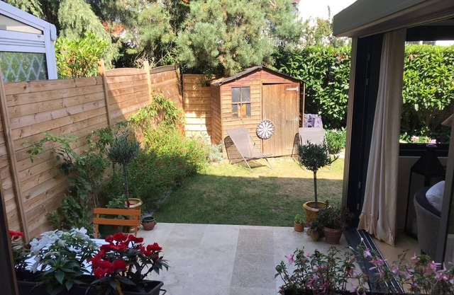 House with garden and terrace