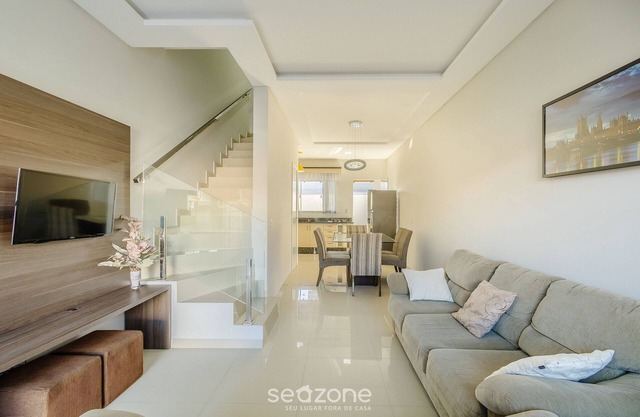 House With 2 Suites and Barbecue Lrm0226
