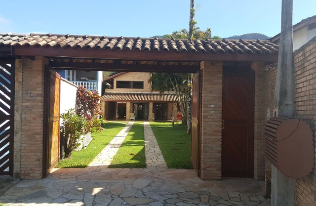 House with 4 bedrooms (3 m) - Air conditioning and cleaning
