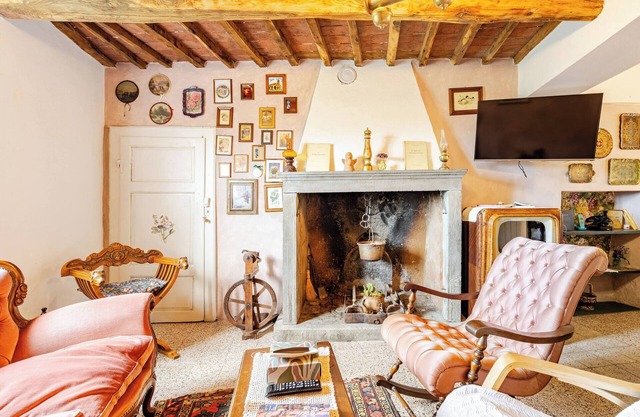 House with 5 bedrooms, garden, pets allowed