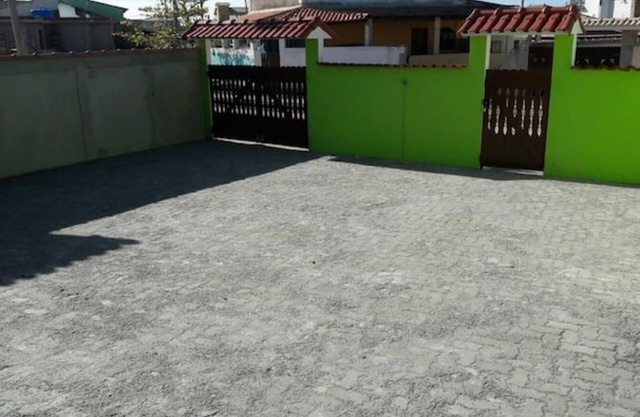 House with Air Conditioning, Swimming Pool, Barbecue, Wi-Fi 500 mbps and SMART TV.
