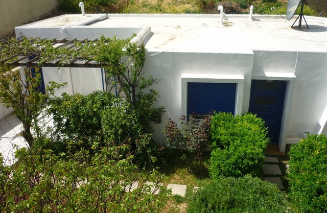 House With Garden And Sea View