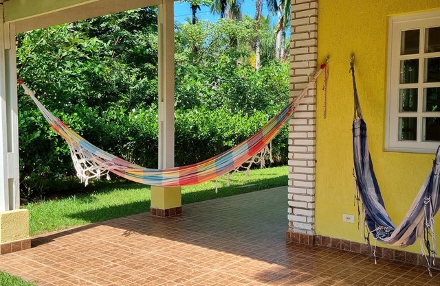 House with Incredible Pool Very Close to the Beach