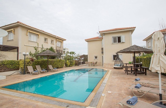 How to Rent Your Own Private Luxury Holiday Villa in Protaras for Less than Basic Hotel