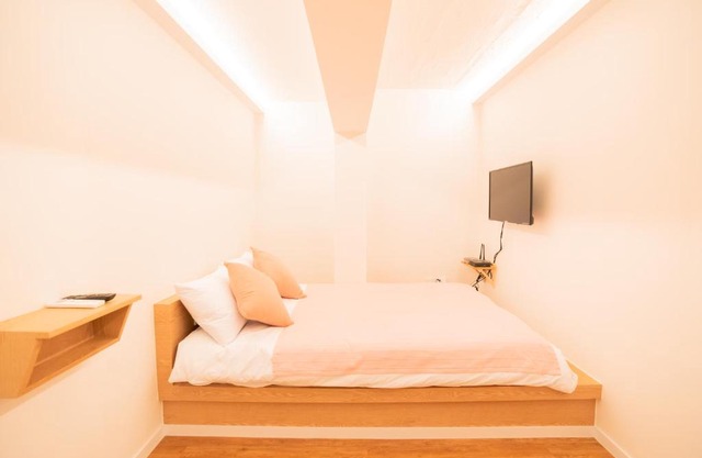 Huayuanhouse HQ in hongdae