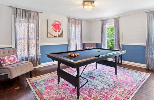 HUDSON 3 BED 2 BATH · Walk to Ithaca Commons+Trails!