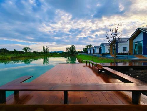 Hug Home Resort Wichianburi ฮักโฮม รีสอร์ท วิเชียรบุรี