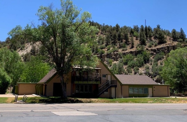 Huge! 6 BR, 6 bath, Miles: Zion 12, Bryce 60, Grand Canyon 85, Golf 0