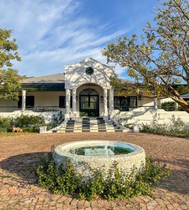 Huguenot House