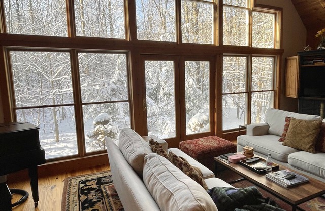 Hunter Mtn Ski Chalet, at Base of Hunter Mountain! 5 Star Property
