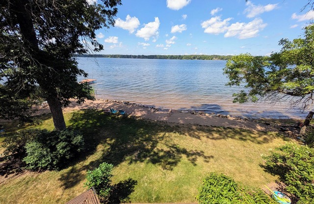 Hunting, Fishing, and ATV/Sled Trails at Lakefront home on Sturgeon Island