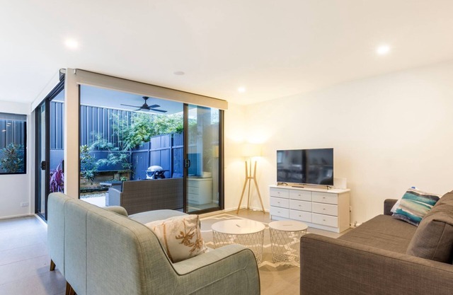 Husky Sands - Pet Friendly - 5 Mins Walk to Beach