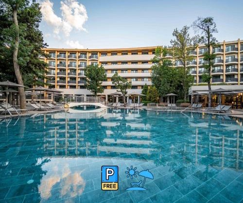 HVD Club Bor Ultra All Inclusive - Private Beach & Free parking