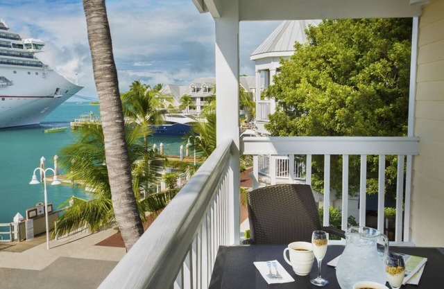 Hyatt Sunset Harbour Resort-Prime location on Key West!