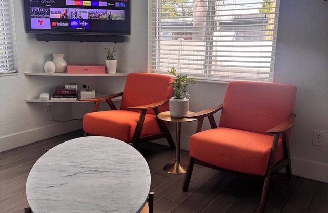 Hyde Park Home | Near Downtown, Stadium & Airport.