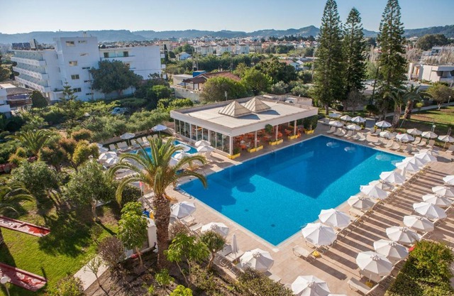 IALYSSOS BAY HOTEL