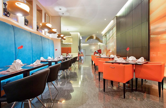 ibis Mall Avenue Dubai