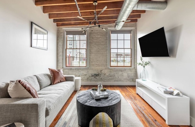 Iconic 2BR Living in New Orleans: Your Next Space