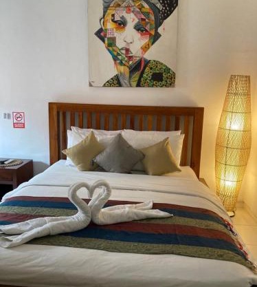 RBE Hotel Kuta 2- 5 Min to Airport&Beach by Micky Studio