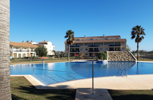 Ideal house for vacations with family or friends with swimming pool