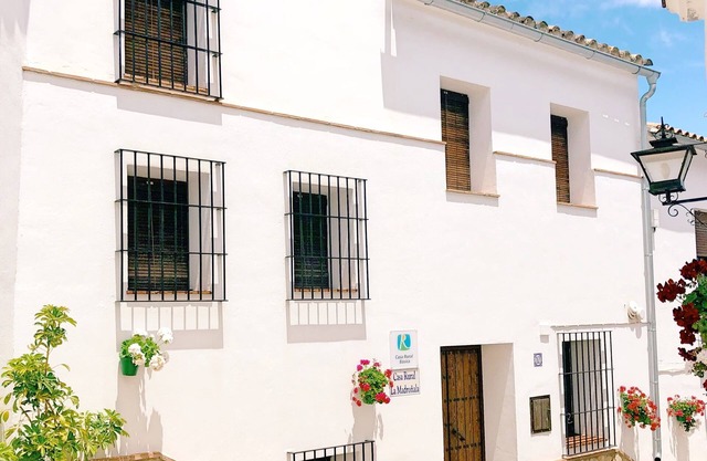 IDEAL RURAL HOUSING TO ENJOY PEACE AND TRANQUILITY
