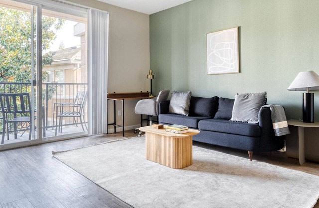 Ideal Walnut Creek 2BR w/ Gym, Pool & W/D, nr BART, by Blueground
