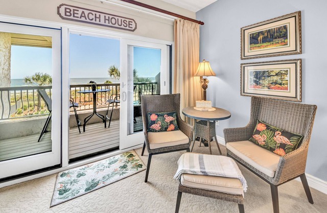 Idyllic Beach Suite with Big Ocean Views