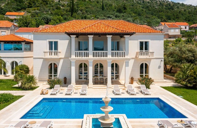 Idyllic Mediterranean Escape | Villa Dubrovnik Magnificence | 6 Luxurious Suites | Renaissance Elegance