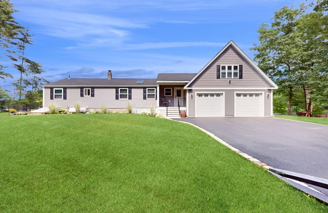 Idyllic & sunny lakefront home with large patio & views - near golf & skiing