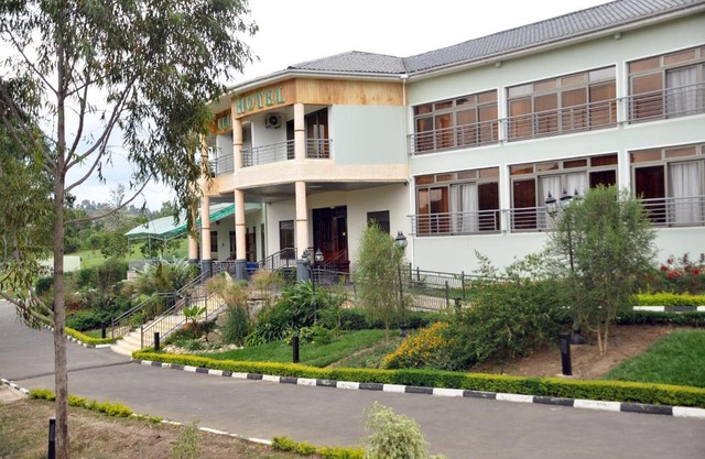 Igongo Country Hotel & Cultural Centre