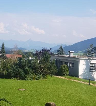 Im Alpennest die Ruhe genießen