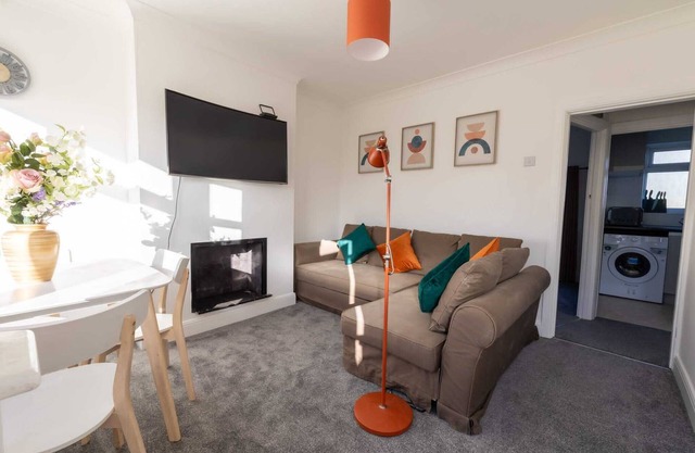 Immaculate 2-bed Apartment in Dartford