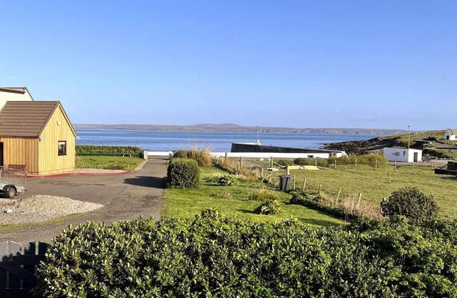 Immaculate 5 Bedroom House outside Stornoway