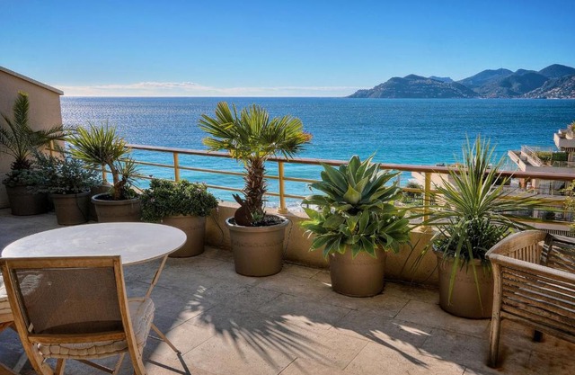 IMMOGROOM - Panoramic sea view - Terrace - 1 min from the beach - Parking