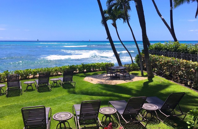 Impeccable Penthouse - Ocean & Diamondhead Views