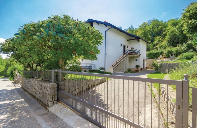 In the small village of Rukavac above Opatija are these apartments.