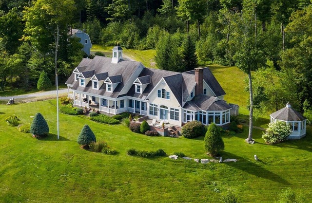 Incredible 40 Mile Views, Total Privacy, and only Minutes to Stratton.