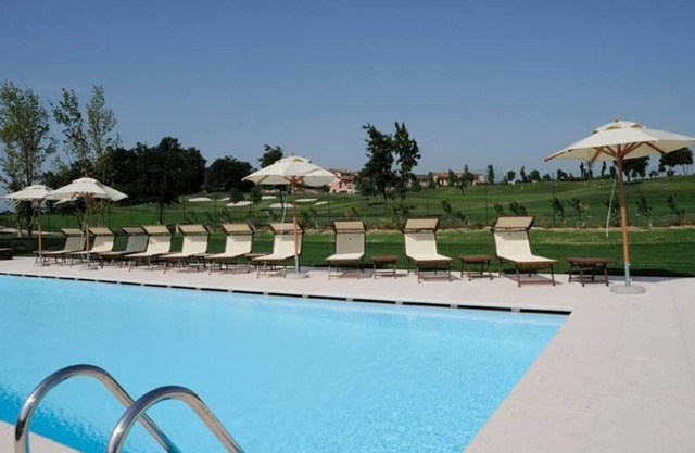 Independent villa on resort with pool