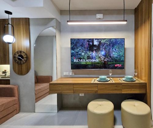 Inspiria Condo in Poblacion - Walk to Abreeza Mall
