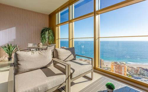 Intempo by Holuxe -184- 18th floor