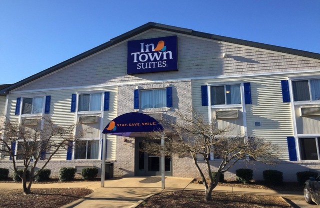 InTown Suites Extended Stay Bowling Green