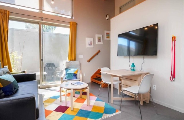 #InvestREPM Buckman Spacious Modern Rowhouse