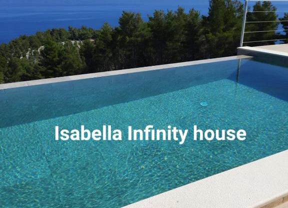 Isabela Infinity House