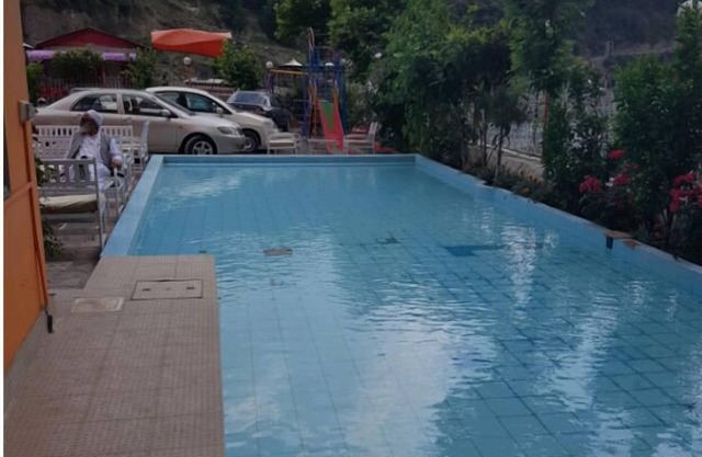 Isfania Continental Hotel