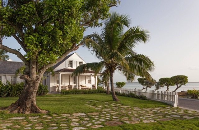 Island Oasis in the heart of Dunmore town