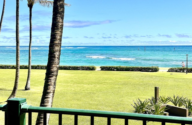 It's All About the View! Oceanfront, A/C, Elevator, SPECIAL! 9/3-9/24/25 Info ↓