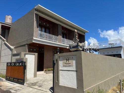 J&J Guest House - Pancasari