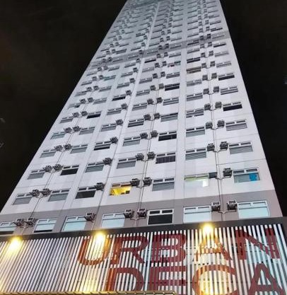 Jam Red Doorzzz Condotel Mandaluyong